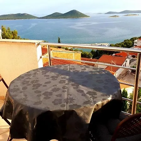 Apartment In With Sea View, Balcony, Air Conditioning, Wifi 4997-1